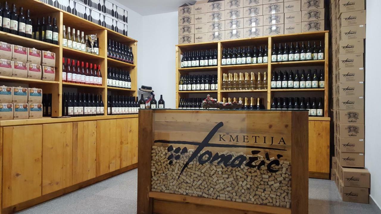 비파바 Kmetija Tomazic Vinska Klet - Winery 아파트 외부 사진